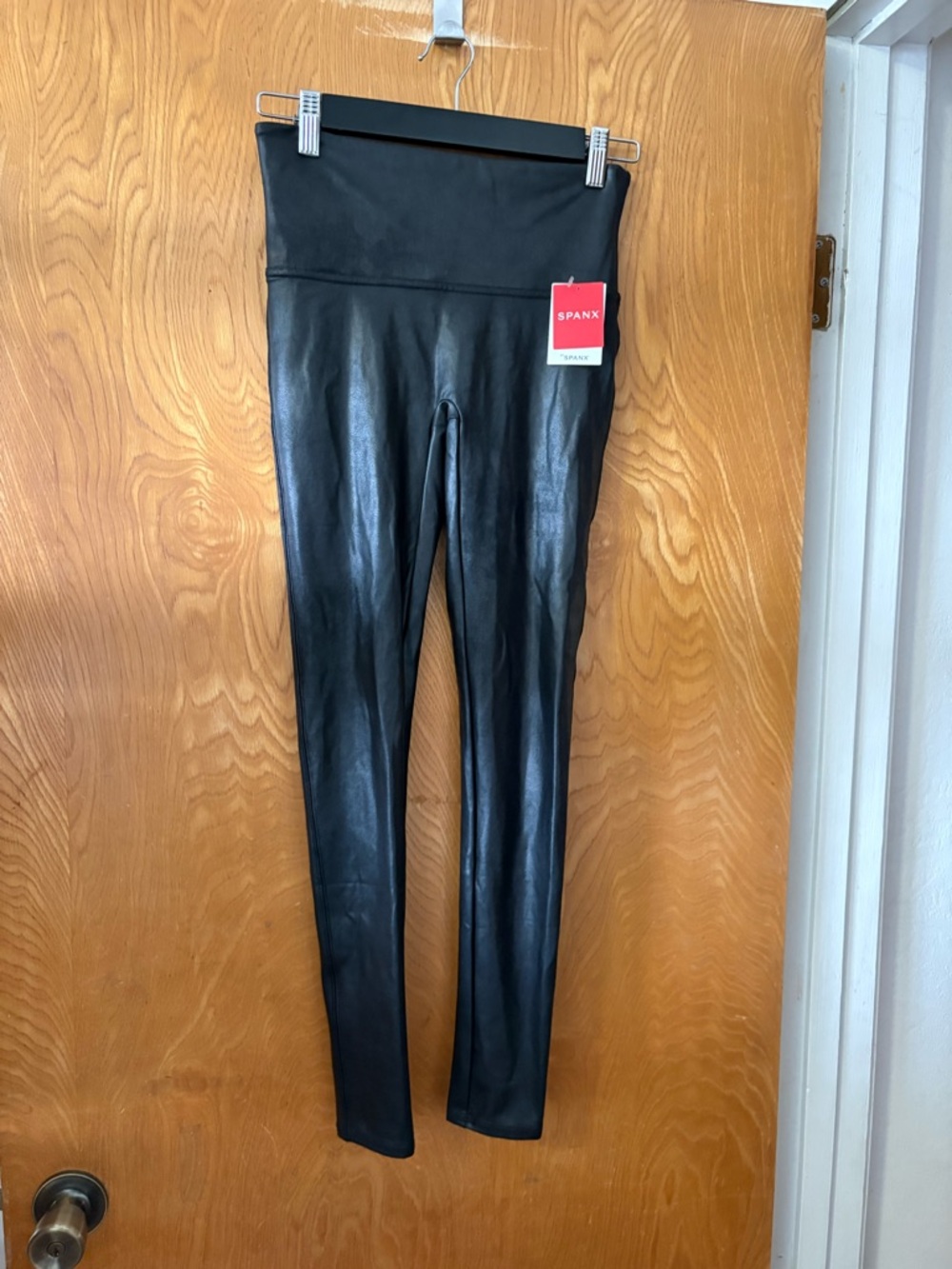 Spanx Faux Leather High-Waist Leggings - Black M - Picture 2 of 7
